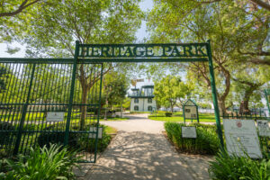 Heritage Park-HectorIslas-002