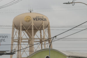 Vernon Water Tower-HectorIslas-001
